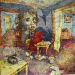 Een kamer waarin binnen en buiten in elkaar overlopen, alsof de muren herinneringen doorlaten in plaats van ze tegen te houden. Een roodachtige stoel en een kleine tafel staan midden in de ruimte, omringd door papieren en stille voorwerpen die hun betekenis lijken te hebben losgelaten. Aan de rand staat een oude platenspeler, zwijgend, alsof muziek hier ooit de leegte vulde. Door open deuren verschijnen andere kamers, andere momenten, half zichtbaar en toch dichtbij. In de ondergrond van alles liggen vaag huizen verscholen alsof de stad zelf is opgelost in herinnering en zich nu door de ruimte heen beweegt. Door alles heen verschijnt het gezicht van een vrouw, zacht, dromerig, samengesteld uit lagen van stad en herinnering, dat de ruimte niet alleen bekijkt, maar er deel van is geworden. Het geheel ademt een stille vervlechting van tijd en plaats: een wereld waarin herinneringen zich niet ordenen, maar vrij door elkaar heen bewegen, als licht dat geen vaste richting meer kent. Een schilderij over hoe tijd blijft spreken, zelfs wanneer alles stil lijkt. Over hoe plekken, objecten en gezichten dragers worden van wat is geweest.