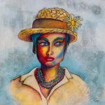 Een krachtig en stil portret van een vrouw met een doordringende, bijna onbewogen blik. Het gezicht is opgebouwd uit rijke, vloeiende kleuren, rood, geel, blauw en violet, alsof innerlijke gevoelens zich zonder woorden tonen. De strohoed, versierd met een bloem, rust als een zachte kroon, terwijl de gelaagde ketting een gevoel van gewicht en aanwezigheid toevoegt. De achtergrond vervaagt in lichte, bijna vergeten stadsstructuren. Het geheel voelt als een moment van een onuitgesproken gedachte, helder aanwezig, maar net buiten bereik van woorden. Een schilderij over dat ene moment waarin een gedachte blijft hangen, nog onuitgesproken, maar voelbaar in alles.