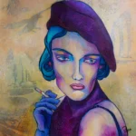 Een indringend portret van een vrouw met een koele, bedachtzame blik, gehuld in diepe tinten paars en blauw. De baret rust scheef op het hoofd, terwijl een sigaret losjes tussen de vingers wordt gehouden, een moment van stilte, alsof gedachten langzaam vorm krijgen. Het gezicht draagt zachte overgangen van kleur, als innerlijke lagen die zich niet volledig prijsgeven. Op de achtergrond vervagen architectuur en een vogel tot schaduwachtige tekens, als echo’s van vrijheid en afstand. Het geheel ademt een stille kracht: iemand die meer ziet dan wordt gezien. Een schilderij over zien wat niet direct getoond wordt, over de stilte achter de blik, en alles wat daarin verborgen blijft.